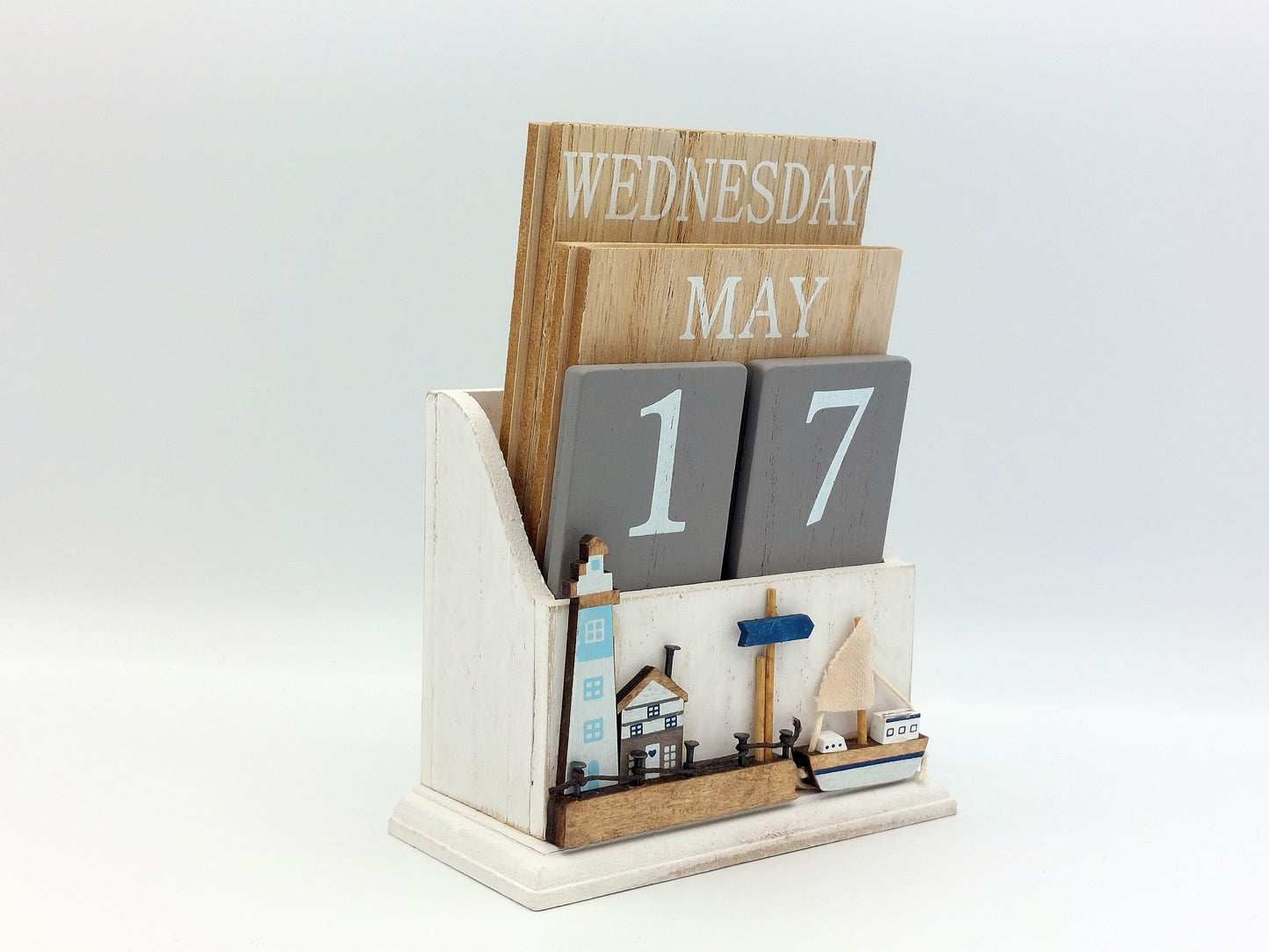 Beach House Retro Painted Wooden Calendar with Boats in 2 styles