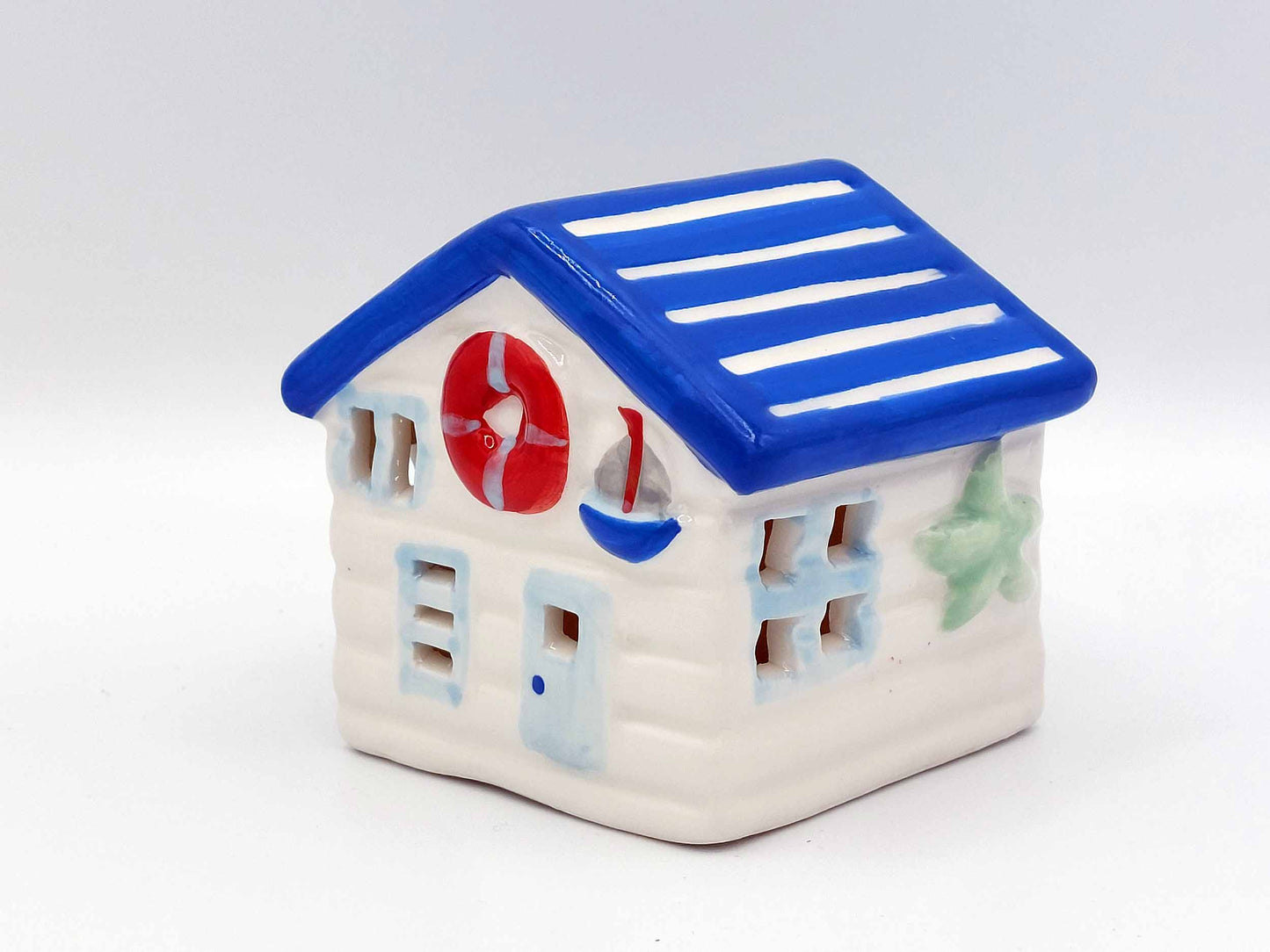 Small  LED Ceramic Beach Hut