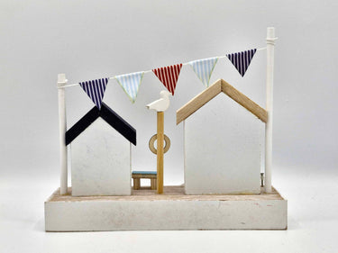 Wooden Beach Hut Scene "Seas The Day"
