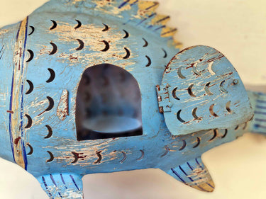 Rustic Blue Metal Fish Tea-light