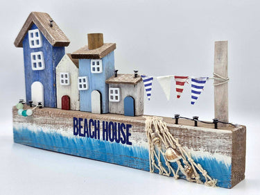 Wooden Beach House Coastal Decor