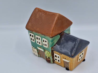 Ceramic Cottage with Annex