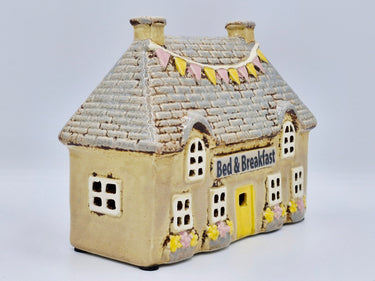 Ceramic bed and Breakfast Tealight Holder