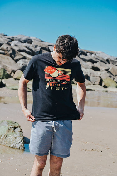 Men's Black Cotton T-Shirt "Catching The Surf Tywyn"
