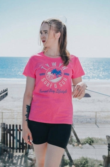 Tywyn "Surf & Sun" Hot Pink Tshirt
