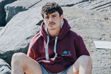 Unisex Hoody In Maroon "Retro Camper Logo Barmouth"