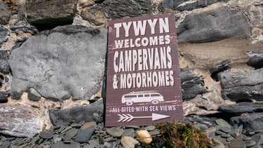 Wall Mounted Wooden Sign "Tywyn Welcomes Campervans & Motorhomes"