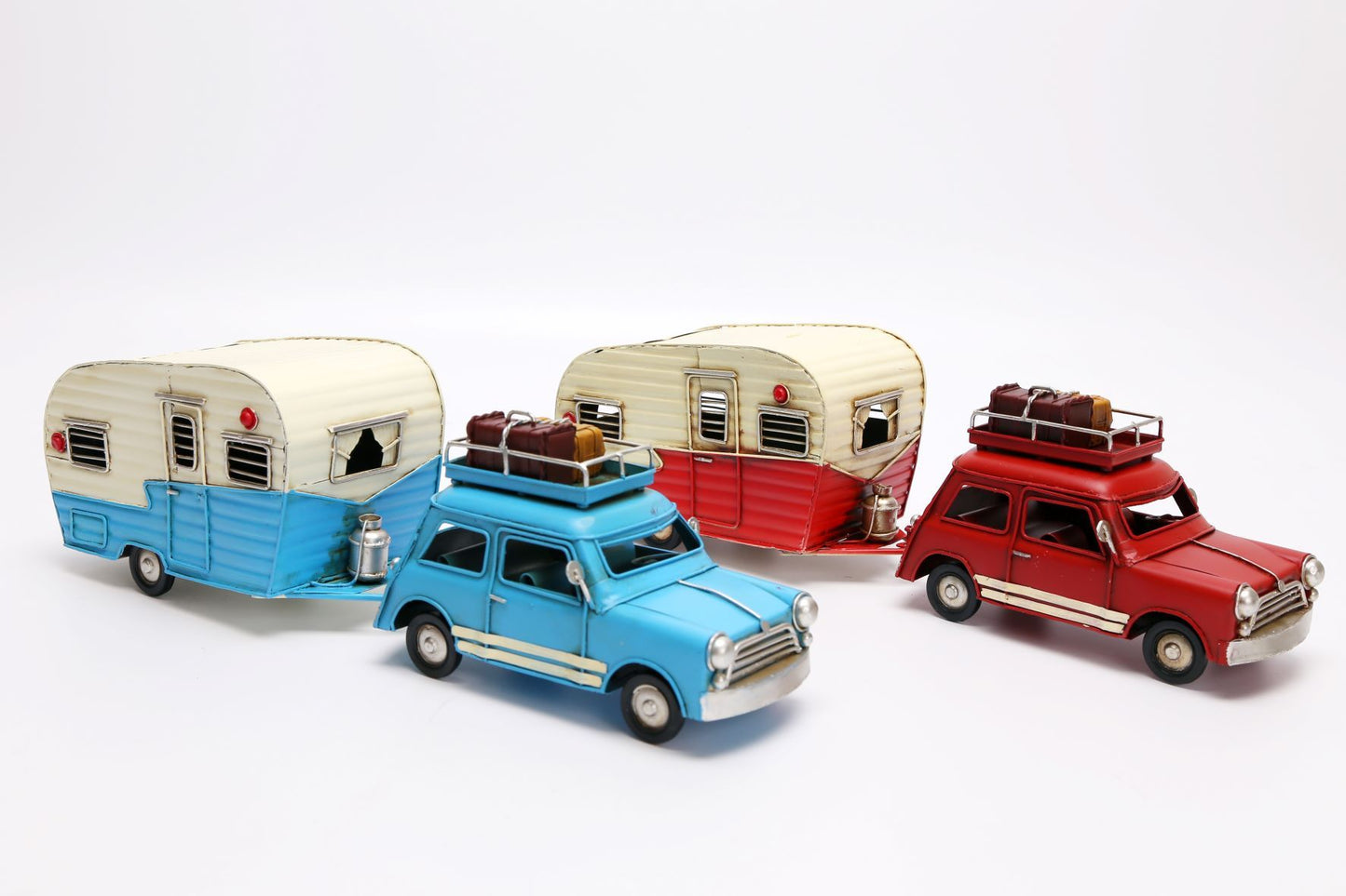 Mini Retro Car & Retro Caravan in Metal